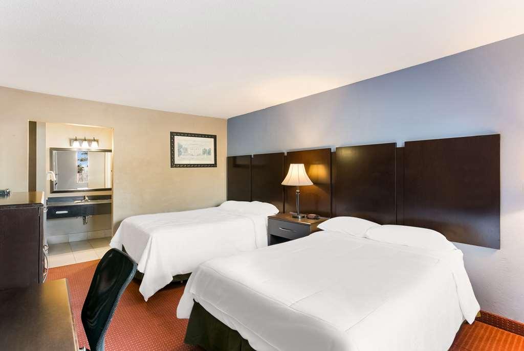 Rodeway Inn Rohrerstown Zimmer foto