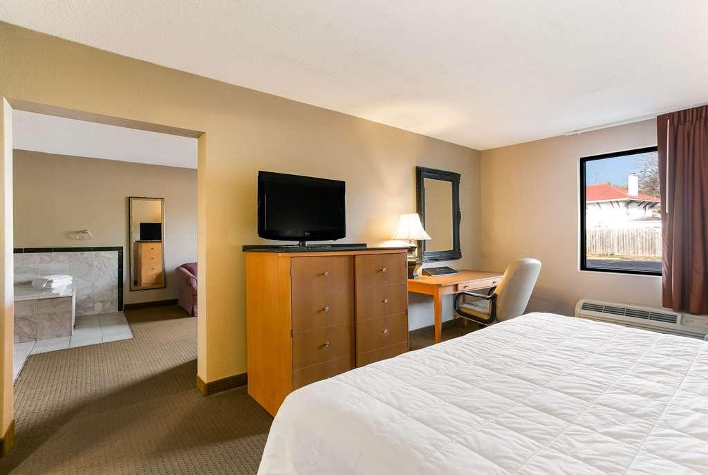 Rodeway Inn Rohrerstown Zimmer foto
