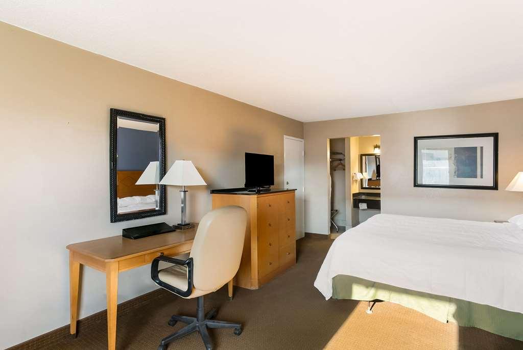 Rodeway Inn Rohrerstown Zimmer foto